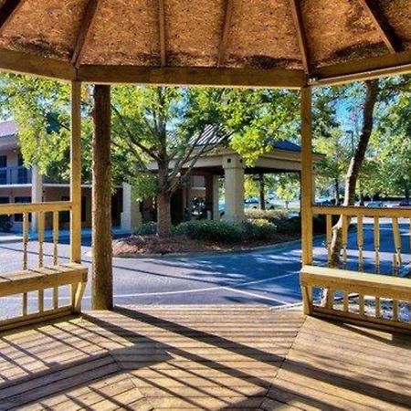 Clarion Inn & Suites Aiken South Eksteriør billede