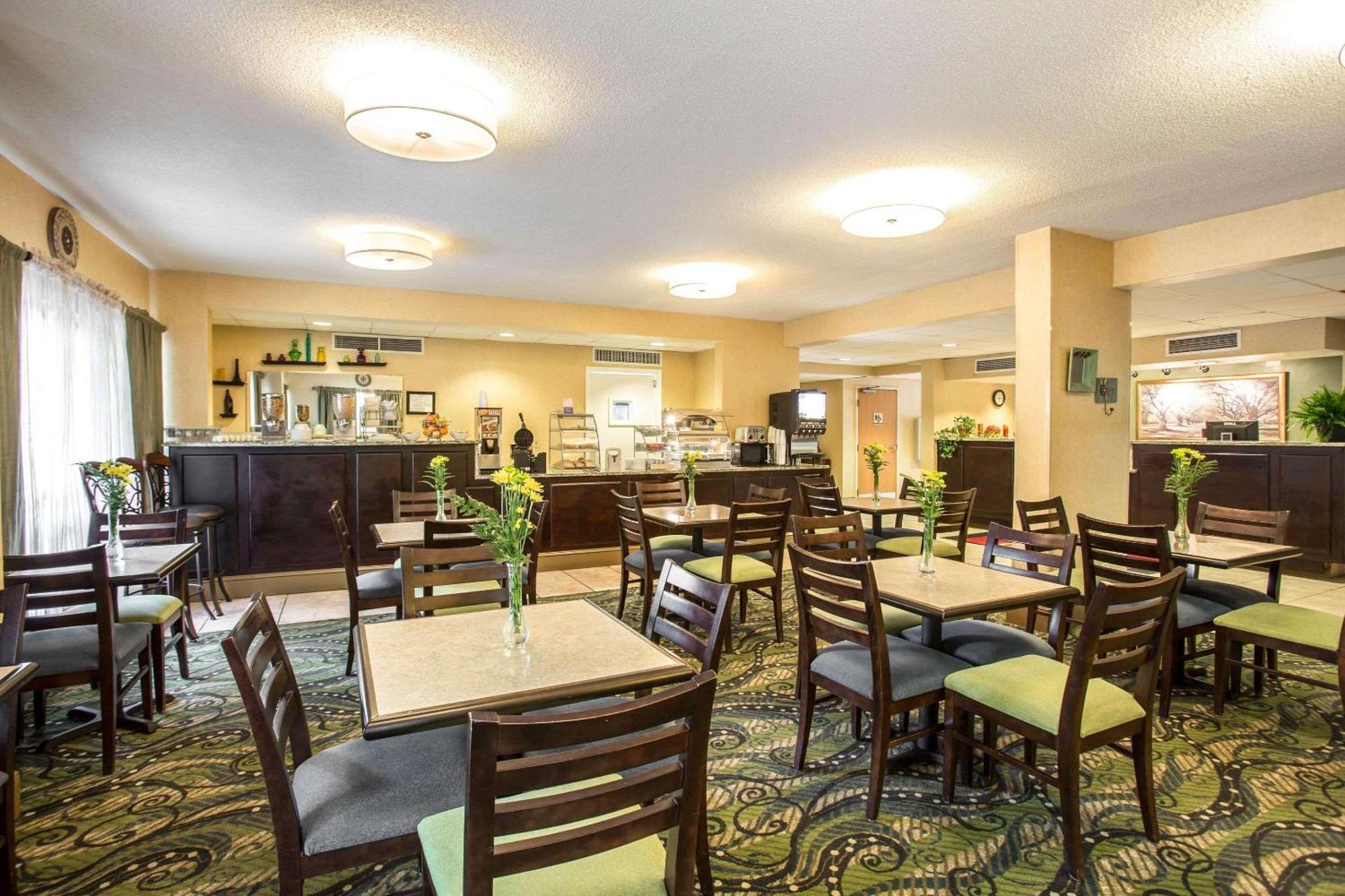 Clarion Inn & Suites Aiken South Eksteriør billede