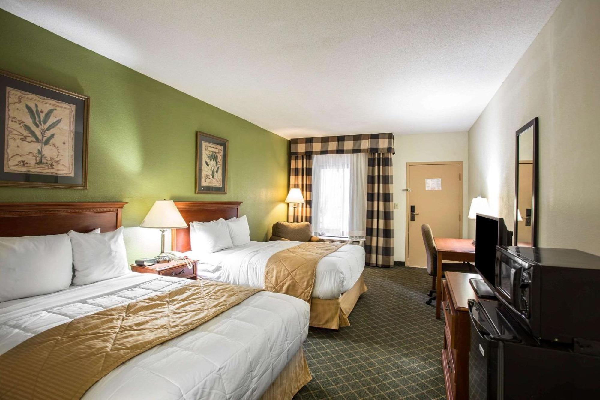 Clarion Inn & Suites Aiken South Eksteriør billede