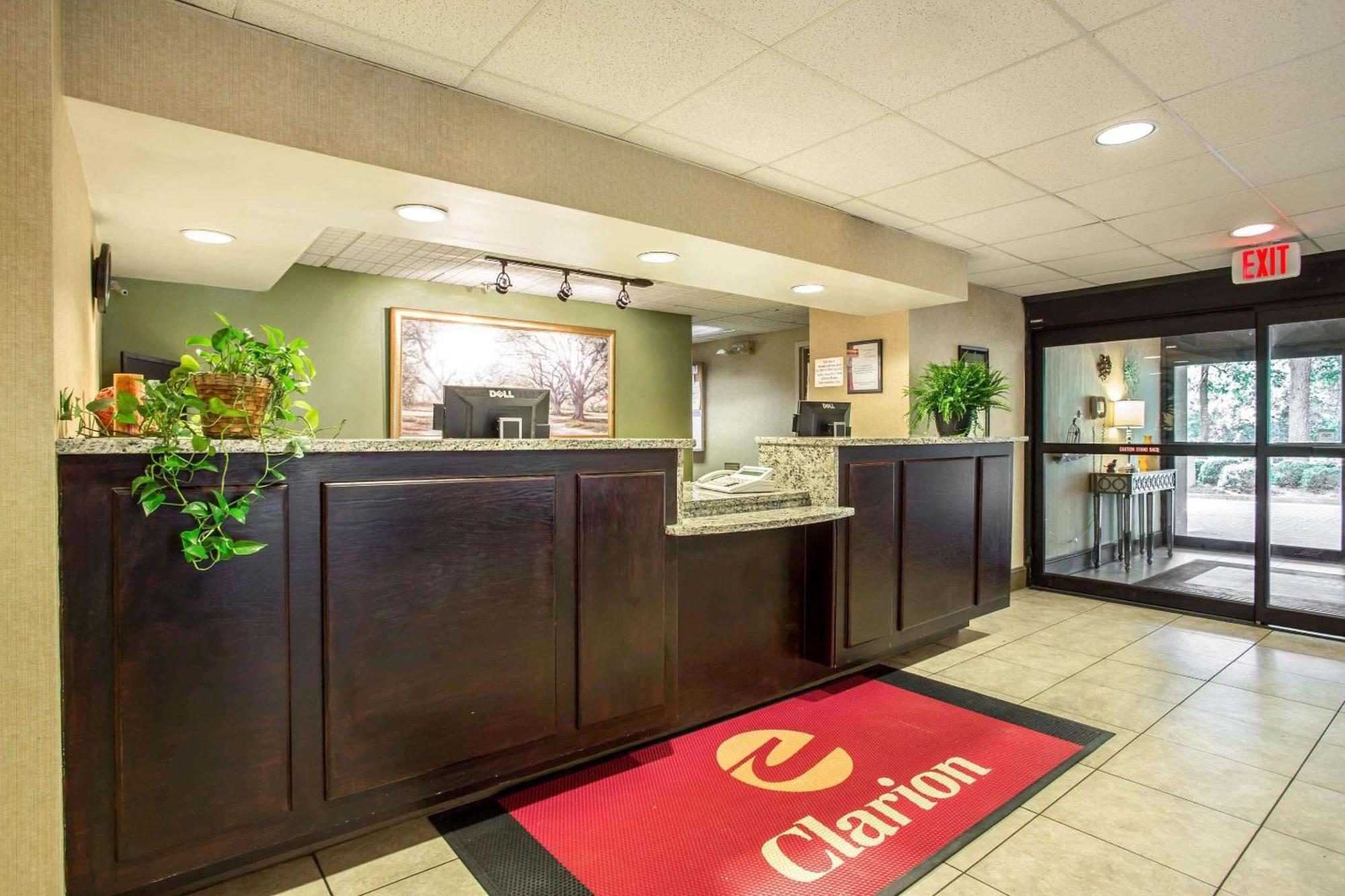 Clarion Inn & Suites Aiken South Eksteriør billede