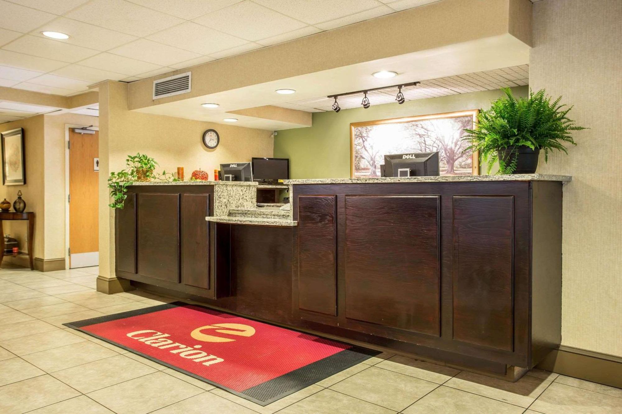 Clarion Inn & Suites Aiken South Eksteriør billede