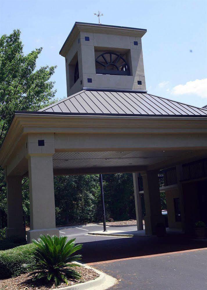 Clarion Inn & Suites Aiken South Eksteriør billede